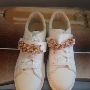 Pro Owned Cape Robbin Sneakers Sz 8